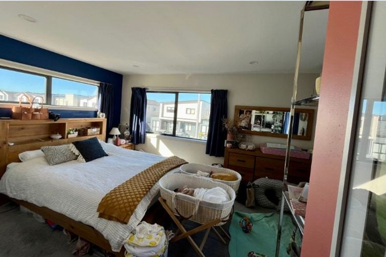 Photo of property in 17 Tumu Road, Papakura, 2110