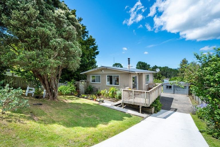 Photo of property in 114 Mcentee Road, Waitakere, Auckland, 0816