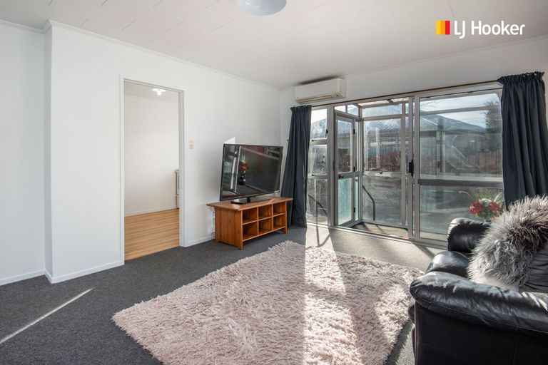 Photo of property in 16 Mure Street, Mosgiel, 9024