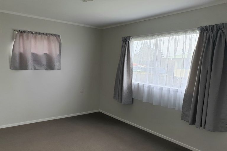 Photo of property in 1/46d Salisbury Road, Birkdale, Auckland, 0626