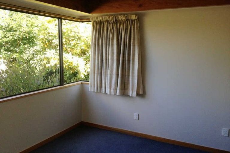 Photo of property in 39 Tintern Avenue, Avonhead, Christchurch, 8042