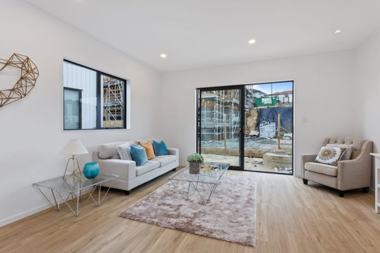 Photo of property in 23 Waka Street, Albany Heights, Auckland, 0632