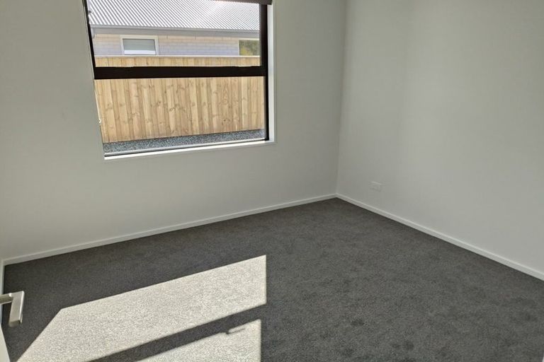 Photo of property in 51 Henshaw Street, Woodend, 7610