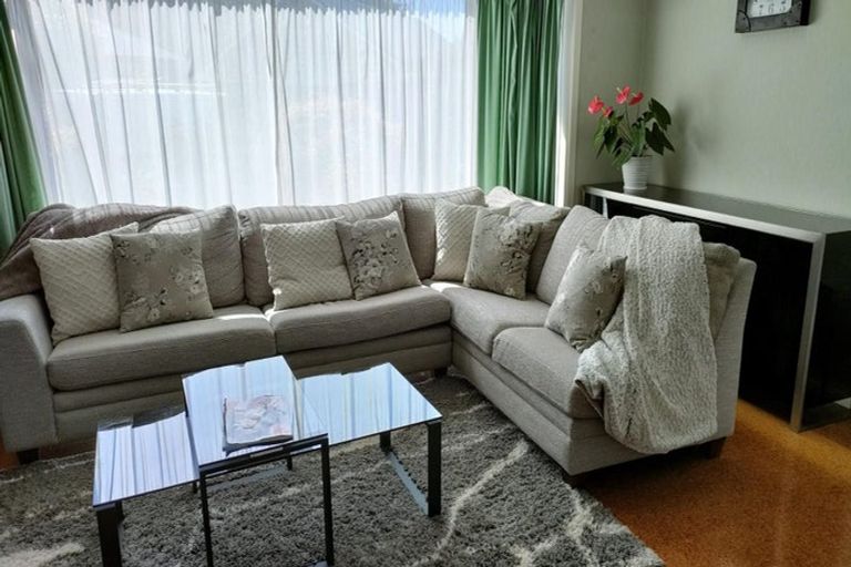 Photo of property in 4 Dalton Place, Burnside, Christchurch, 8053