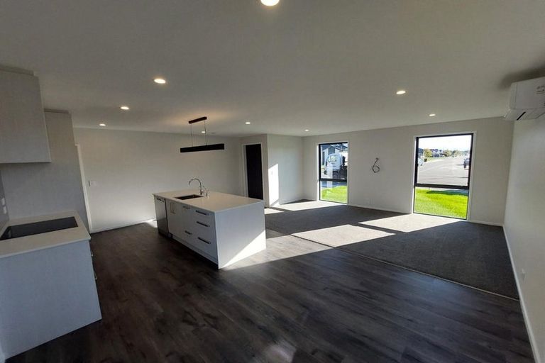 Photo of property in 22 Higgins Street, Woodend, 7610