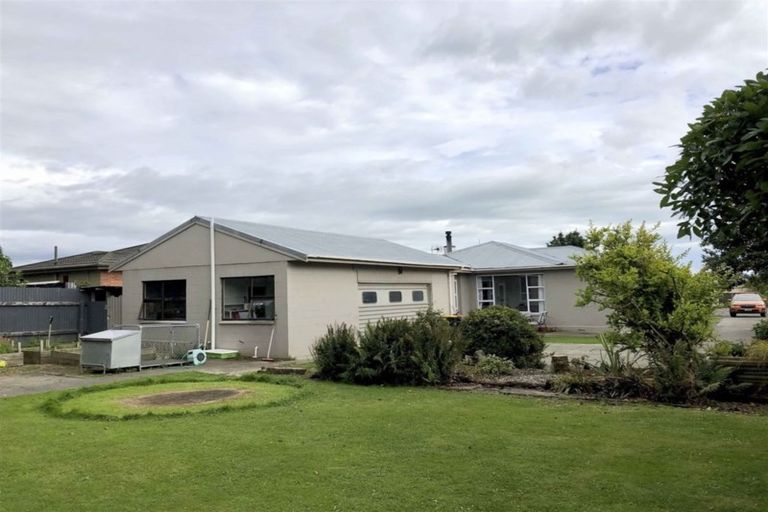 Photo of property in 19 Banks Street, Richmond, Invercargill, 9810