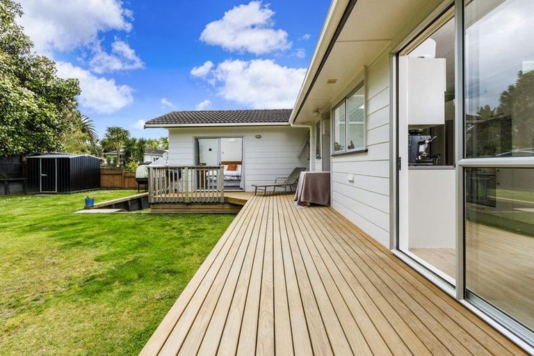 Photo of property in 42 Hellyers Street, Birkdale, Auckland, 0626