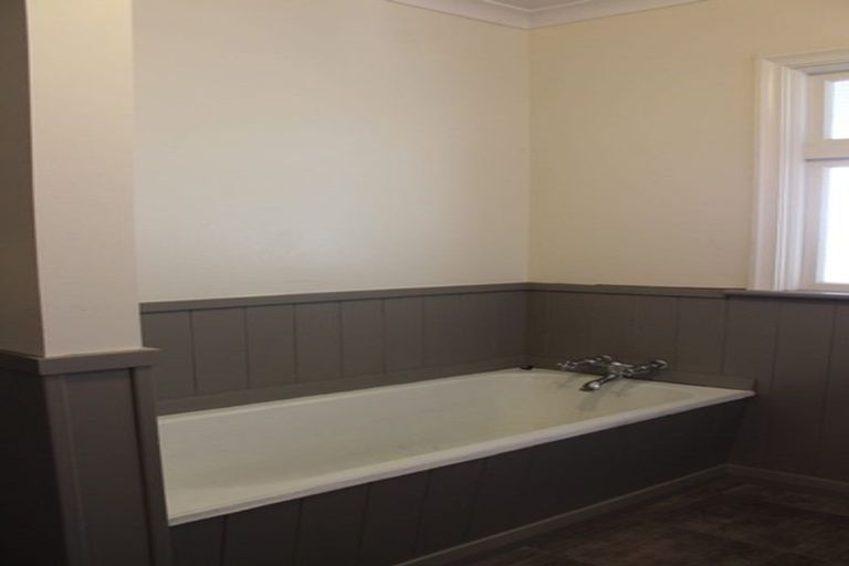 Photo of property in 64 Playfair Street, Caversham, Dunedin, 9012