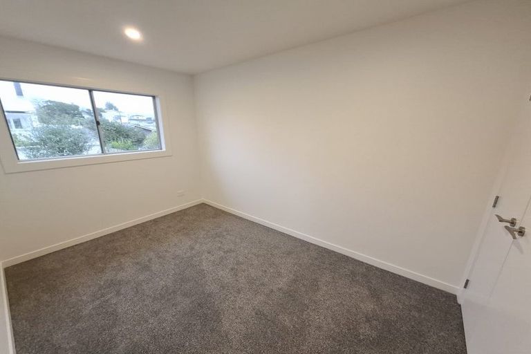 Photo of property in 33 Fulford Street, New Plymouth, 4310