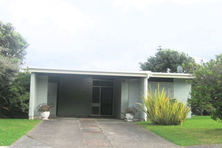 Photo of property in 201 Dowse Drive, Maungaraki, Lower Hutt, 5010