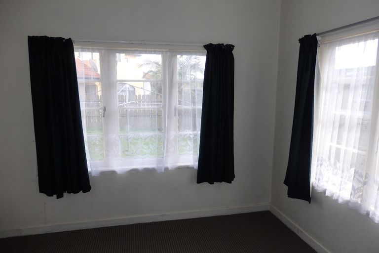 Photo of property in 116 Kolmar Road, Papatoetoe, Auckland, 2025