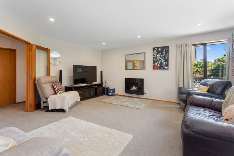 Photo of property in 3 Stanton Place, Woodend, 7610