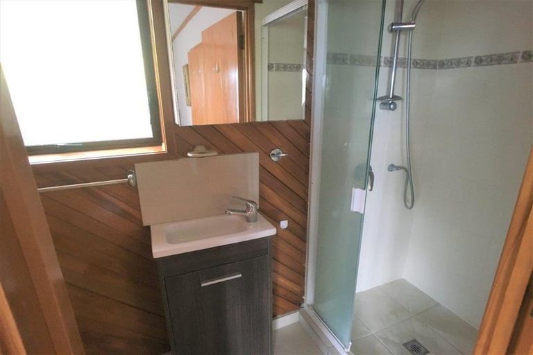 Photo of property in 1/20 Sunnyview Avenue, Shelly Park, Auckland, 2014