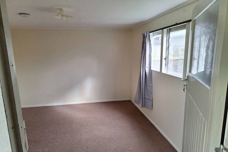 Photo of property in 219 Ferguson Street, Palmerston North, 4410