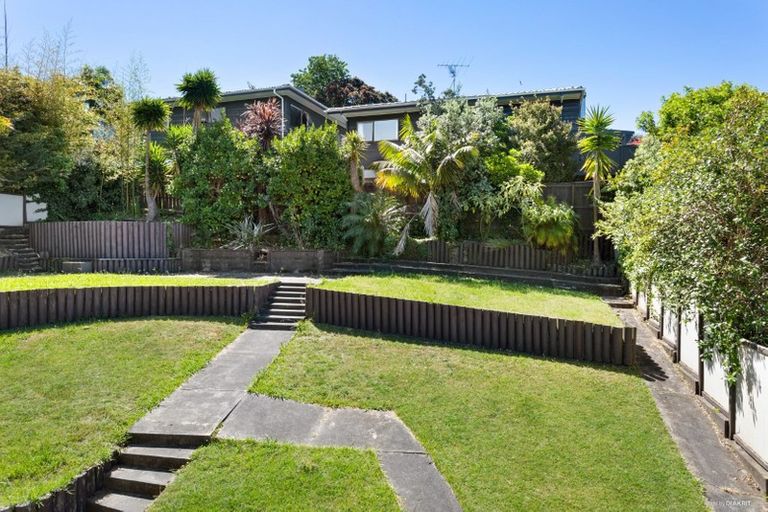 Photo of property in 9 Elmira Place, Browns Bay, Auckland, 0630