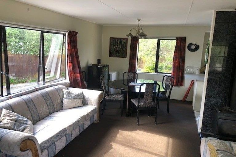 Photo of property in 15 Spackman Crescent, Paraparaumu, 5032