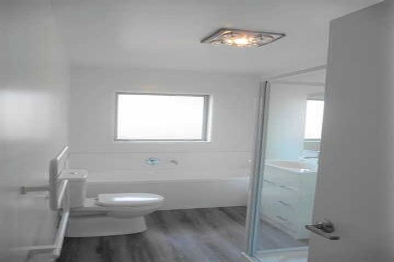 Photo of property in 8 Te Whariki Street, Marshland, Christchurch, 8083