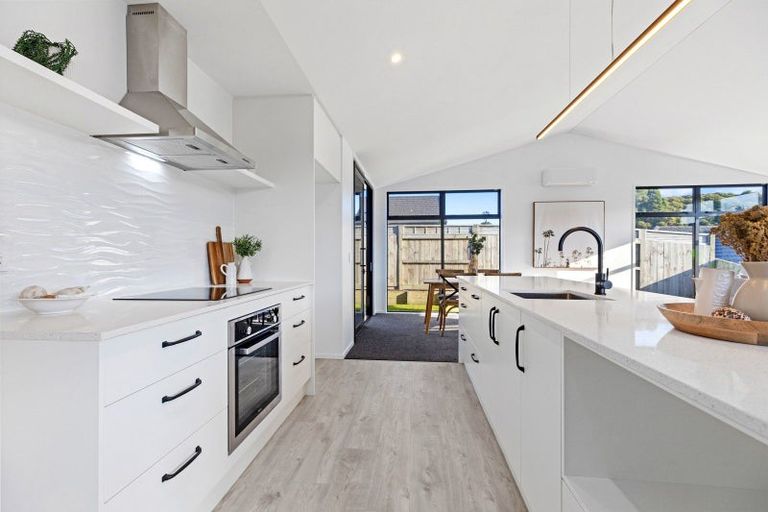 Photo of property in 140 Adler Drive, Ohauiti, Tauranga, 3112