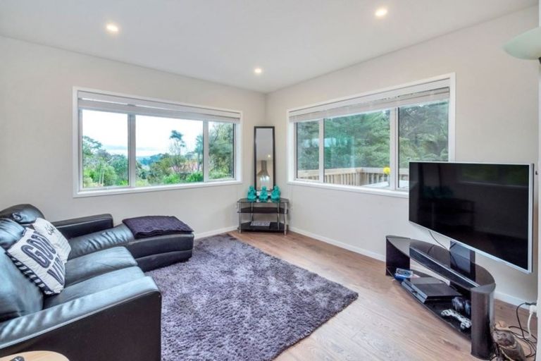 Photo of property in 96 Attwood Road, Paremoremo, Auckland, 0632