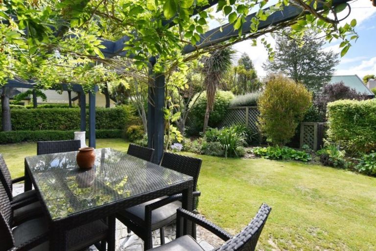 Photo of property in 5 Ivory Gardens, Rangiora, 7400