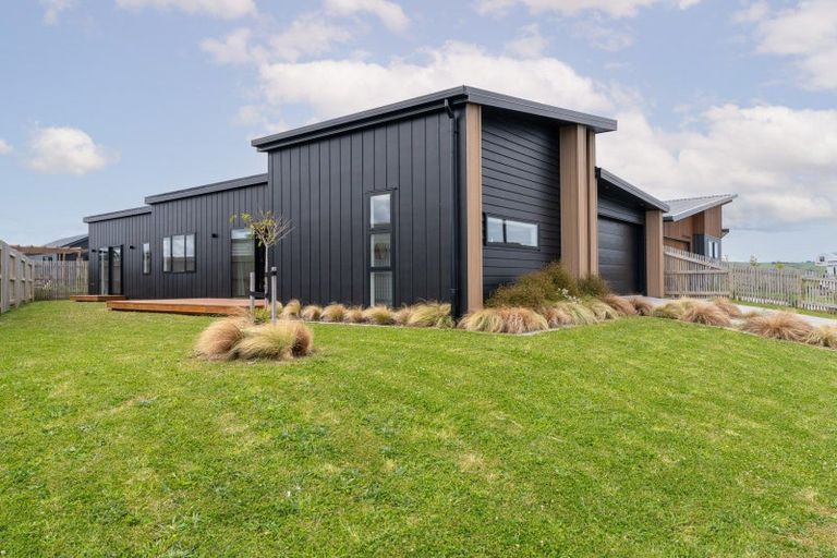 Photo of property in 97 Rangitahi Road, Raglan, 3225