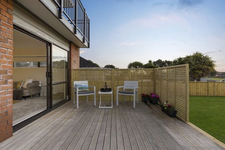 Photo of property in 1/42 Kiwi Esplanade, Mangere Bridge, Auckland, 2022