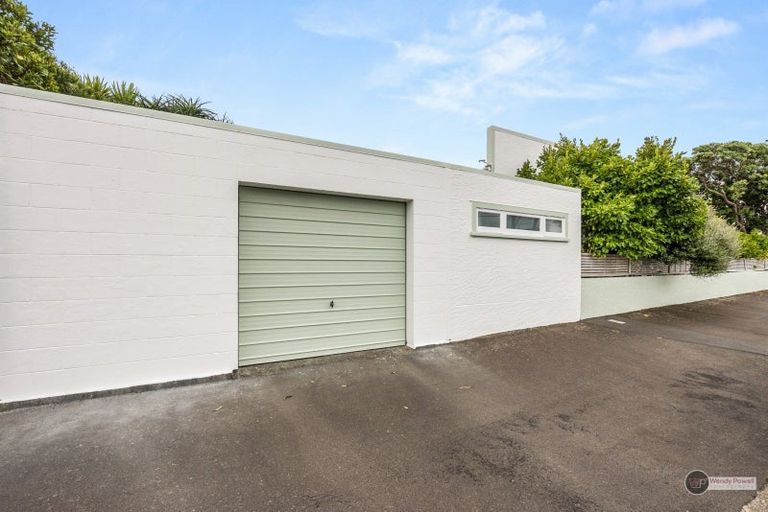 Photo of property in 19 William Street, Petone, Lower Hutt, 5012
