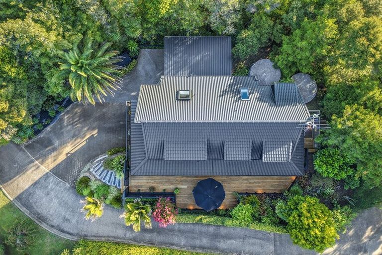 Photo of property in 129 Paremoremo Road, Lucas Heights, Auckland, 0632