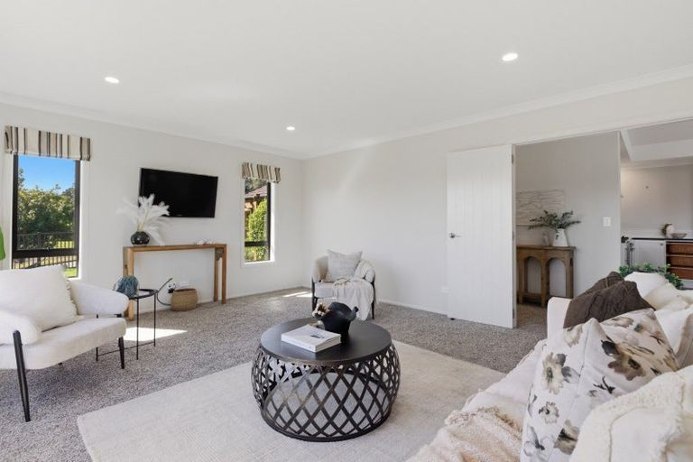 Photo of property in 14 Caldera Crescent, Pyes Pa, Tauranga, 3112