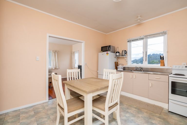 Photo of property in 31 Coronation Street, Wellsford, 0974