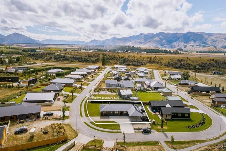 Photo of property in Luggate Park, 15 Cooper Crescent, Luggate, Wanaka, 9383