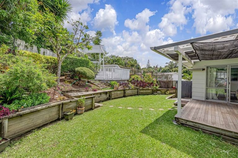 Photo of property in 4 Bacot Place, Howick, Auckland, 2014