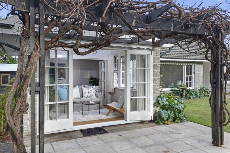 Photo of property in 195a Clyde Road, Burnside, Christchurch, 8053