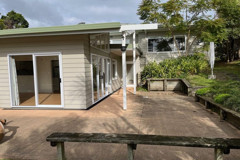 Photo of property in 155a Hinemoa Street, Birkenhead, Auckland, 0626