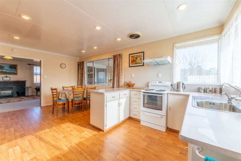 Photo of property in 20 Paul Street, Waimate, 7924