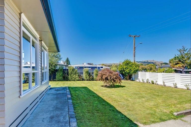 Photo of property in 21 Elliott Crescent, Havelock North, 4130
