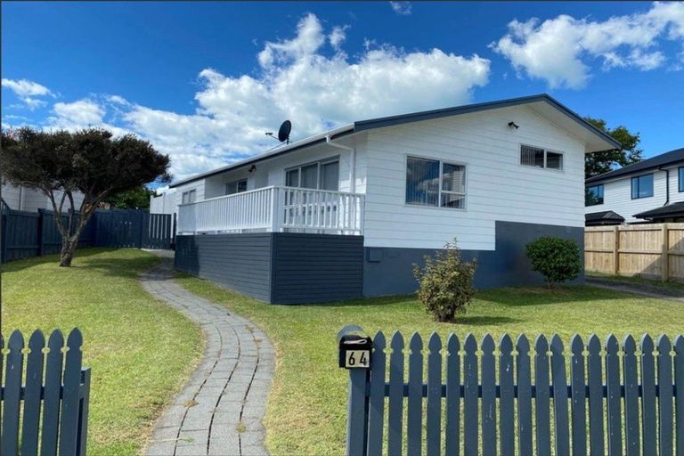 Photo of property in 64 Marendellas Drive, Bucklands Beach, Auckland, 2014