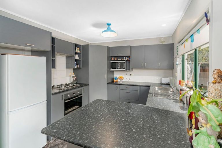 Photo of property in 7 Cholmondeley Crescent, Whitianga, 3510