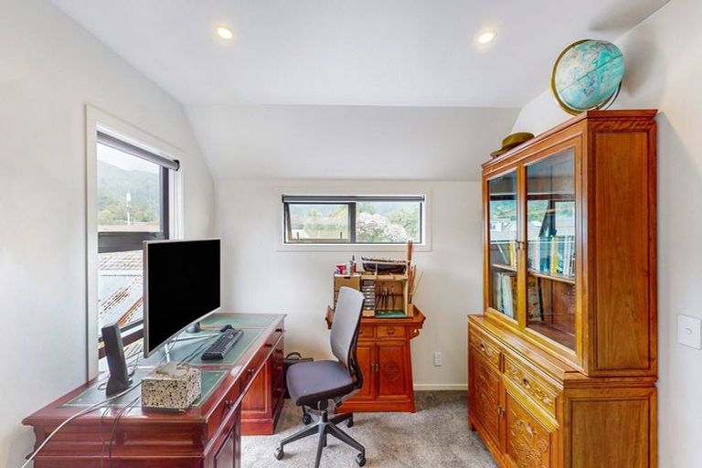 Photo of property in 16/240 Stokes Valley Road, Stokes Valley, Lower Hutt, 5019