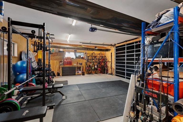 Photo of property in 10 Sunnyside Lane, Wanaka, 9305