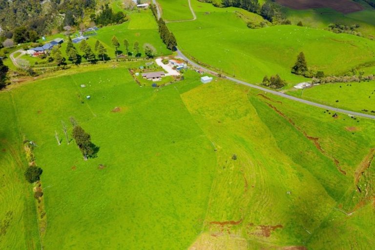 Photo of property in 617a Kaipikari Road, Urenui, 4375