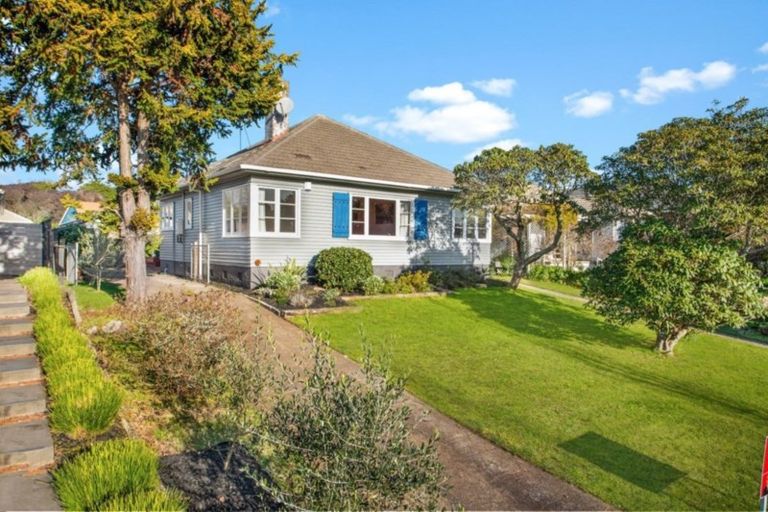 Photo of property in 11 Jellicoe Drive, Hamilton East, Hamilton, 3216