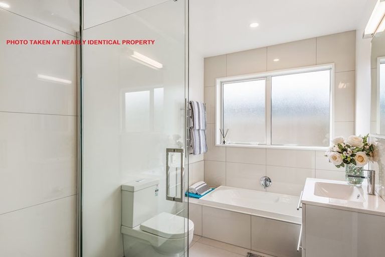 Photo of property in 58 Shillingford Boulevard, Rolleston, 7615