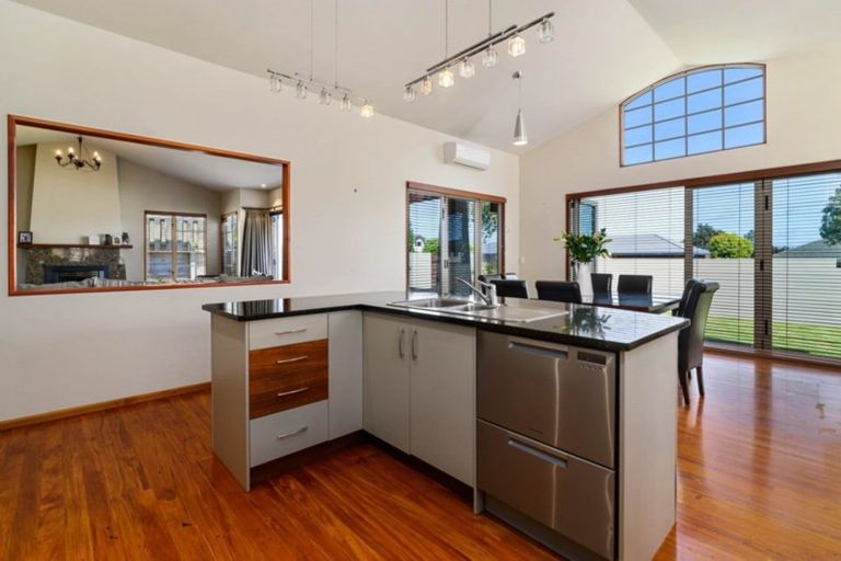 Photo of property in 3 Hayward Rise, Owhata, Rotorua, 3010