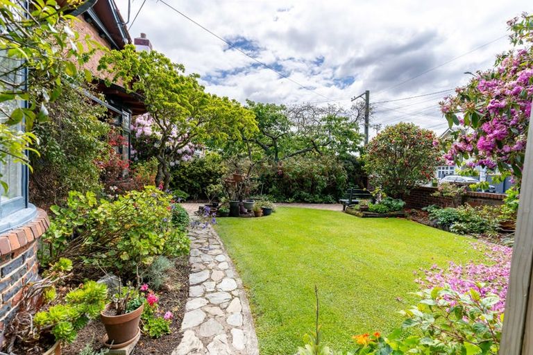 Photo of property in 198 Forbury Road, Saint Clair, Dunedin, 9012