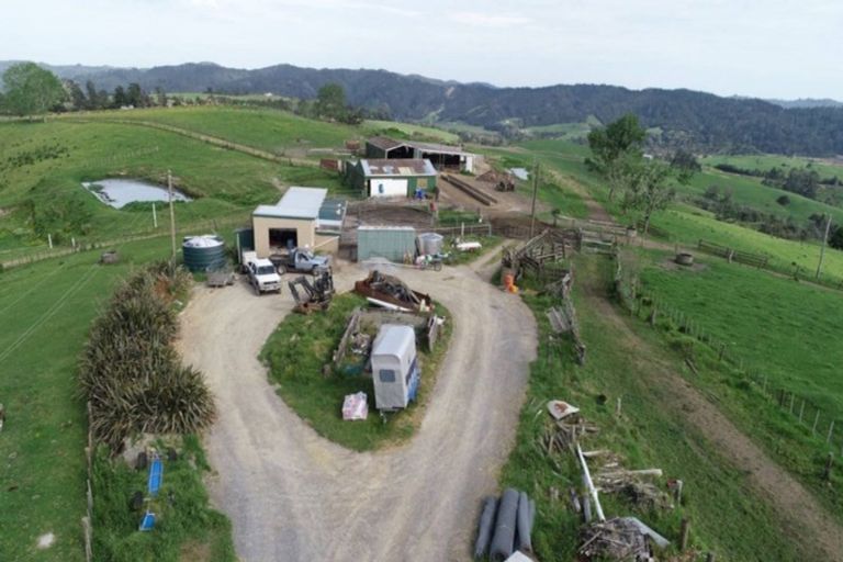 Photo of property in 229 Pakaru Road, Kawakawa, 0282