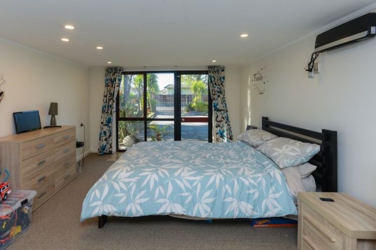 Photo of property in 9 Anzac Avenue, Onekawa, Napier, 4110