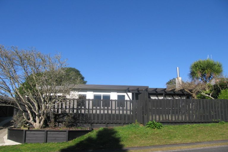 Photo of property in 18 Mclaren Place, Chedworth, Hamilton, 3210