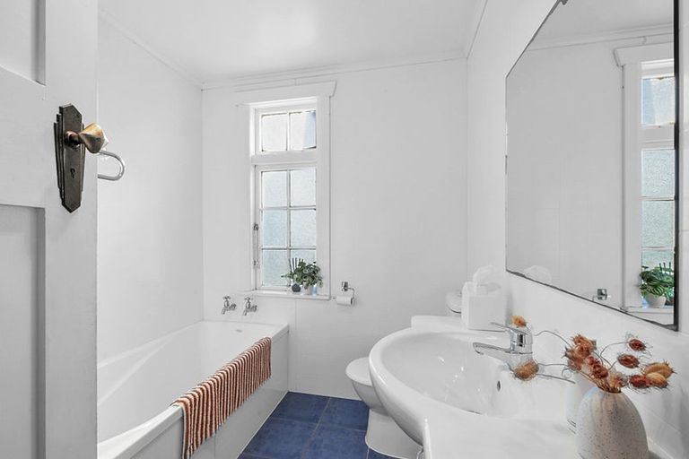 Photo of property in 387 Smart Road, Hillsborough, New Plymouth, 4372