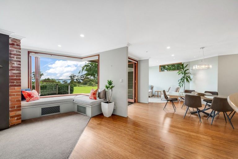 Photo of property in 247 Broomfields Road, Whitford, Howick, 2571